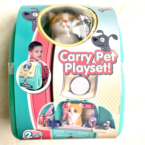 Pretend Play Pet Groomer in a backpack - Picture 2 of 11